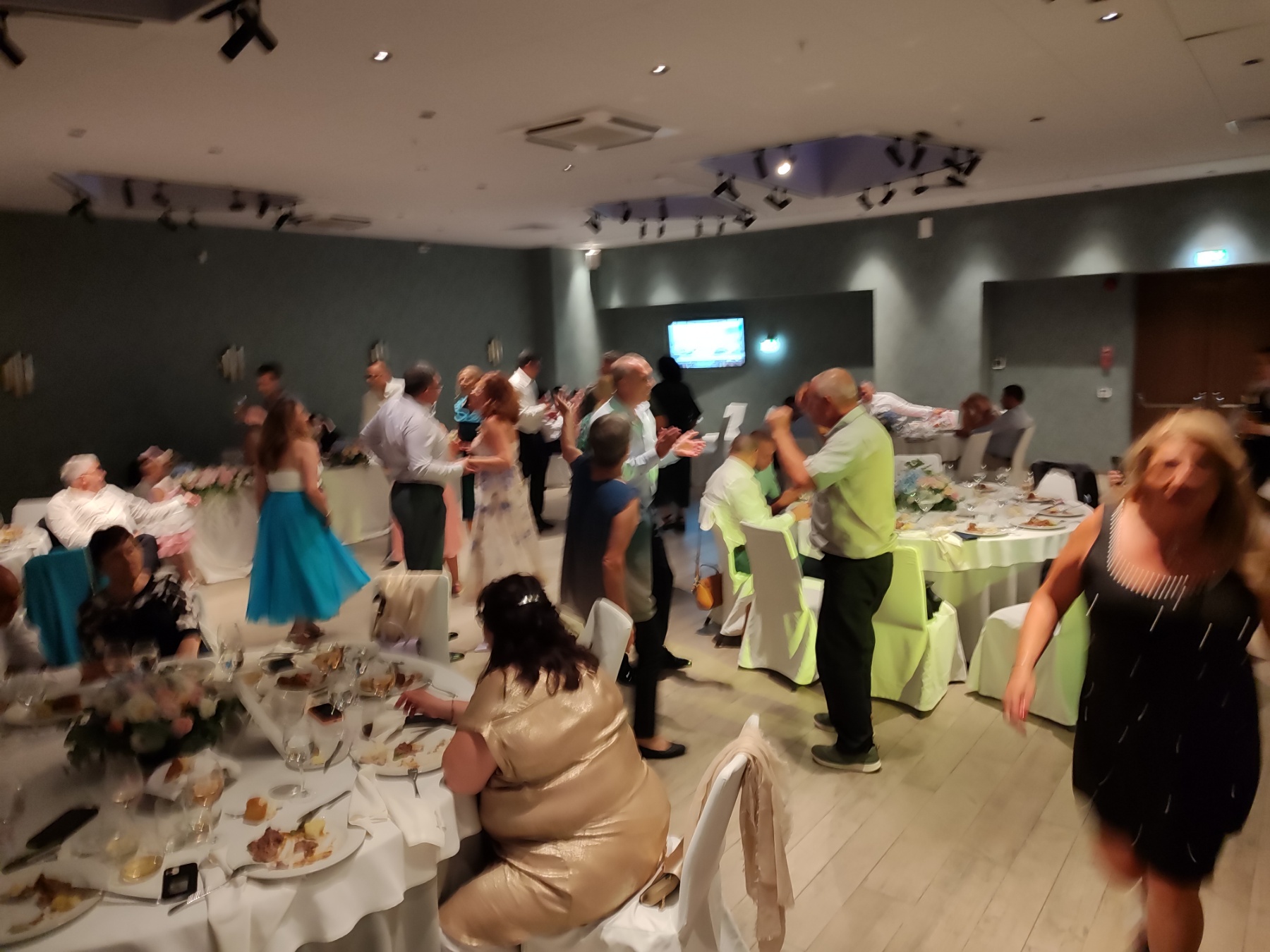 DJ за сватба в хотел Милениум